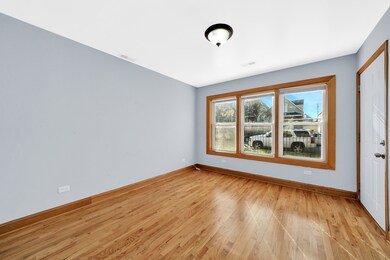 5060 W 30th St, Cicero, IL 60804 - photo 3