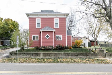 319 E 1st St, Warren, IN 46792 - photo 4