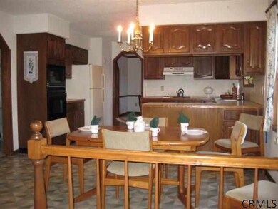 34 Princess Ln, Albany, NY 12211 - photo 6