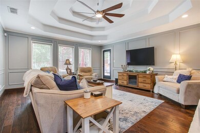 208 Norfolk Dr, Bedford, TX 76021 - photo 5