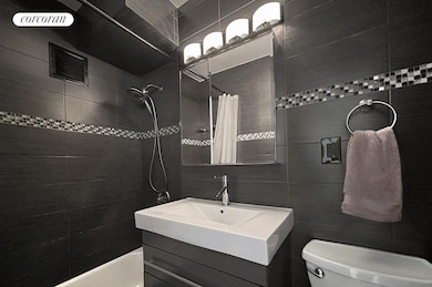 Gotham Towne House unit 11L, New York, NY 10022 - photo 5