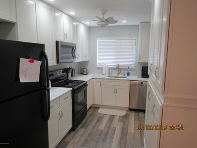 220 S 5th St unit 208, Cocoa Beach, FL 32931 - photo 5