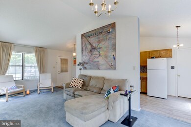 11811 Cleaver Dr, Bowie, MD 20721 - photo 4