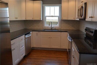 726 Brookside Camp Rd, Hendersonville, NC 28792 - photo 3