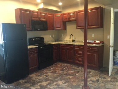 7 N Walnut St, Boyertown, PA 19512 - photo 3