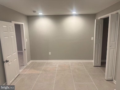 5890 Tulloch Spring Ct, Haymarket, VA 20169 - photo 3