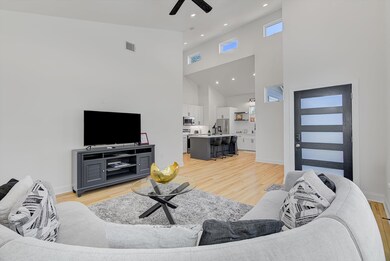 2614 Noble St, Houston, TX 77026 - photo 6