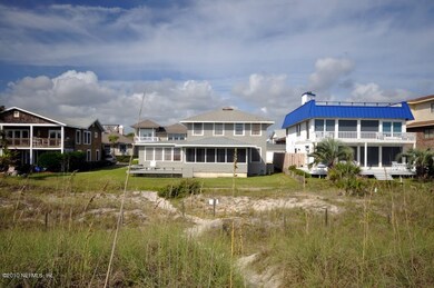 View from the Beach onto Western Sky!