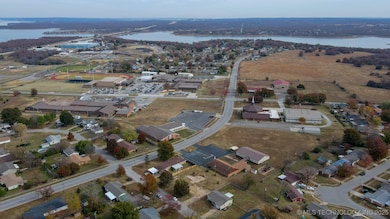 192 Greenbriar Cir, Mannford, OK 74044 - photo 3