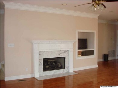 221 Lakepoint Dr, Gadsden, AL 35901 - photo 6