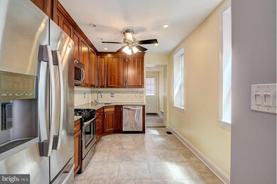 16 Poultney St, Baltimore, MD 21230 - photo 7