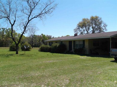 59 Daniel Ln unit x, Crawfordville, FL 32327 - photo 4