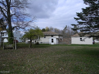 8038 Thompson Sharpsville Rd, Masury, OH 44438 - photo 7