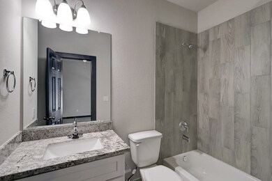 5624 Kittridge St unit B, Houston, TX 77028 - photo 5