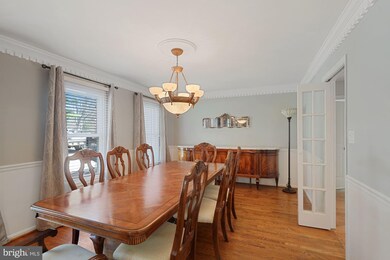 11935 Riders Ln, Reston, VA 20191 - photo 4