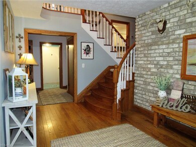 6810 Kepler Rd, New Franklin, OH 44216 - photo 3