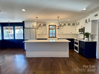 5565 Riverfront Rd, Clover, SC 29710 - photo 6