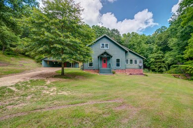 392 Mercer Rd, Linden, TN 37096 - photo 4