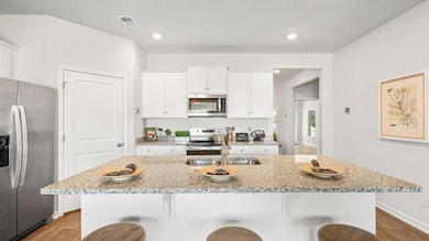 Cali with Granite and Electric_5