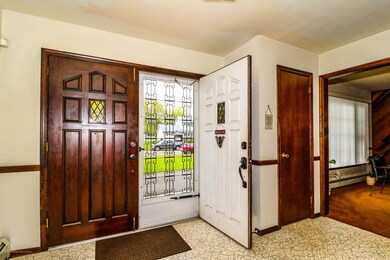 Foyer 1