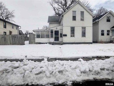 1314 W 14th St, Davenport, IA 52804 - photo 7