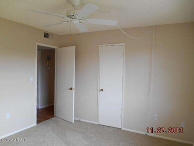 11148 W Emerald Dr, Sun City, AZ 85351 - photo 5