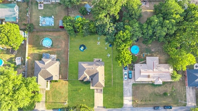 303 E Center St, Prairie Grove, AR 72753 - photo 3