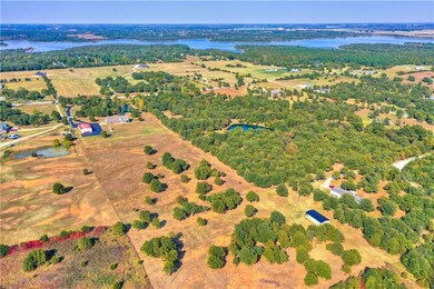 31509 Homer Lane Rd unit A, Shawnee, OK 74801 - photo 3