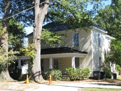 403 S Race St unit C, Statesville, NC 28677 - photo 2