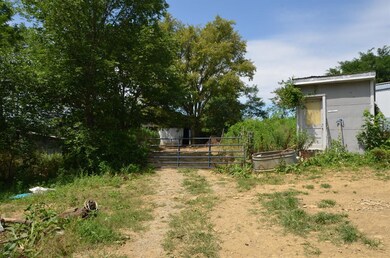 394 Rose Hill Ln, Harrodsburg, KY 40330 - photo 2