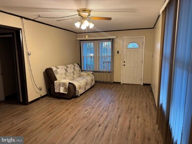 21 Buttonwood Dr, Ewing, NJ 08638 - photo 3