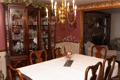 1450 Doebler Dr, North Tonawanda, NY 14120 - photo 4