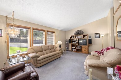 212 W Chattaroy Rd, Colbert, WA 99005 - photo 5