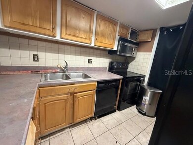 30 Moree Loop unit 37, Winter Springs, FL 32708 - photo 2