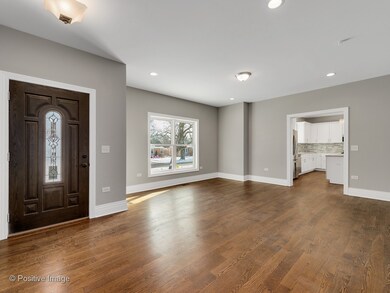Large formal dining room or living room-great flex