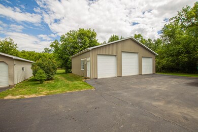 Garageand44x36polebarn