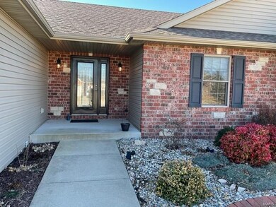 2112 Tuscany Ridge Ct, Maryville, IL 62062 - photo 2