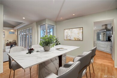 8565 E Mercer Way, Mercer Island, WA 98040 - photo 5