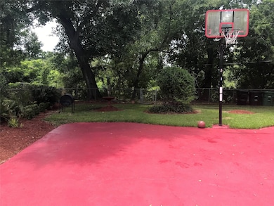 4946 Eppes St, Houston, TX 77021 - photo 2