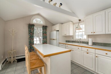 48 Bayview Ave, Ogunquit, ME 03907 - photo 4