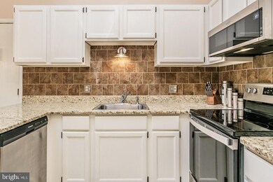 1004 Rill Rd, Reading, PA 19606 - photo 5