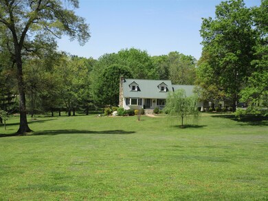 283 Mason Grissom Rd, Rock Island, TN 38581 - photo 6