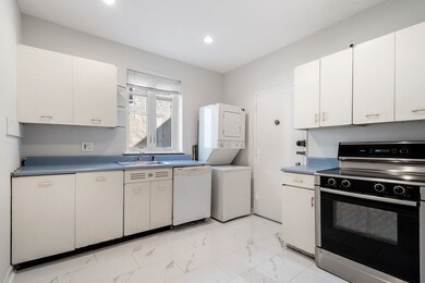 94 Griggs Rd unit 2, Brookline, MA 02446 - photo 7