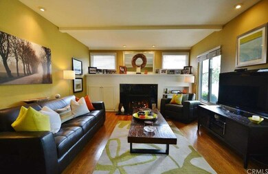 1519 W Riverside Dr, Burbank, CA 91506 - photo 2