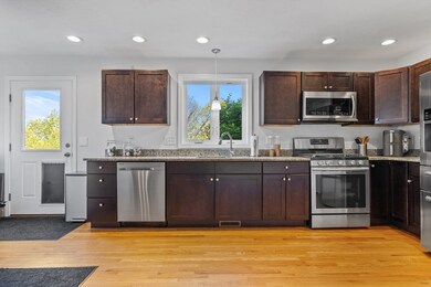 29 Glen Ct unit 1, Lynn, MA 01905 - photo 5