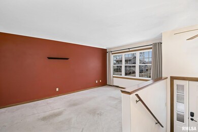 2109 W 66th St, Davenport, IA 52806 - photo 3