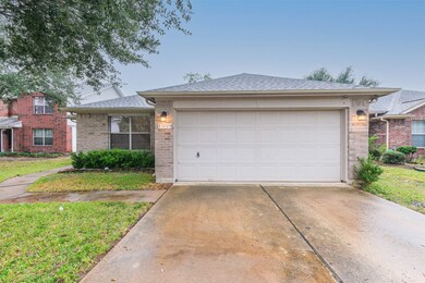 15019 Weeping Cedar Ln, Houston, TX 77084 - photo 2