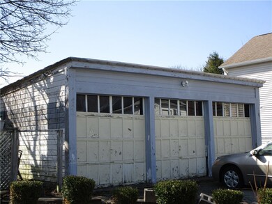 THREE CAR GARAGE