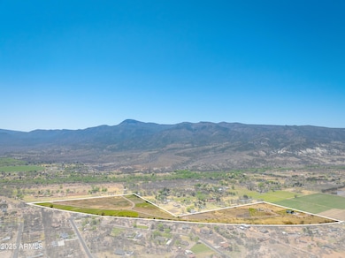 2444 S Kynlee Dr unit 2, Camp Verde, AZ 86322 - photo 7