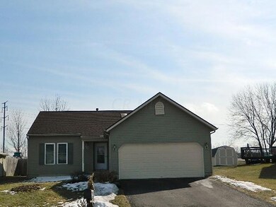 1074 Cherry Bud Dr, Columbus, OH 43228 - photo 3